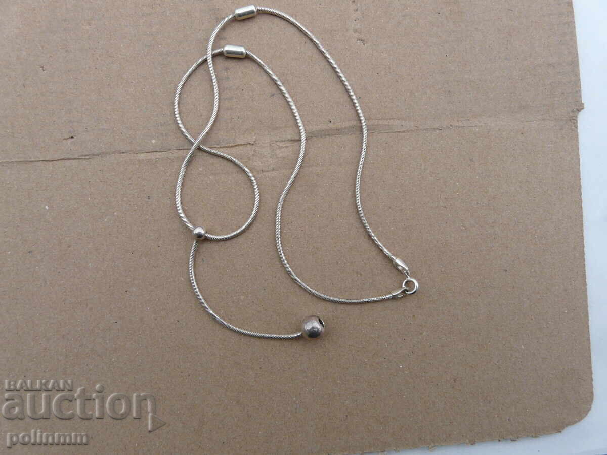 Silver chain - 4 Silver chain - 4