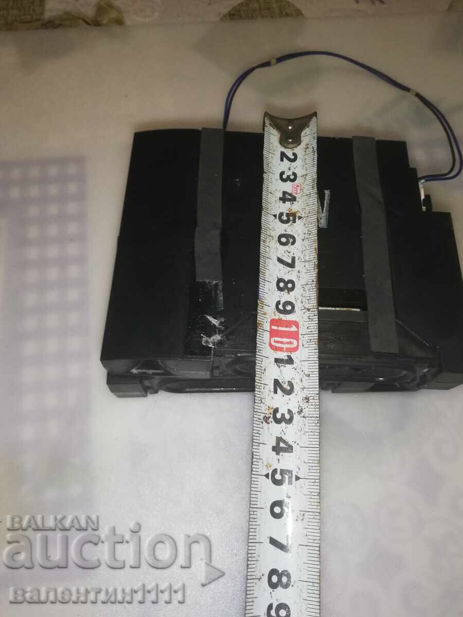 Livrarea Două difuzoare, sănătoase Livrarea Două difuzoare, sănătoase