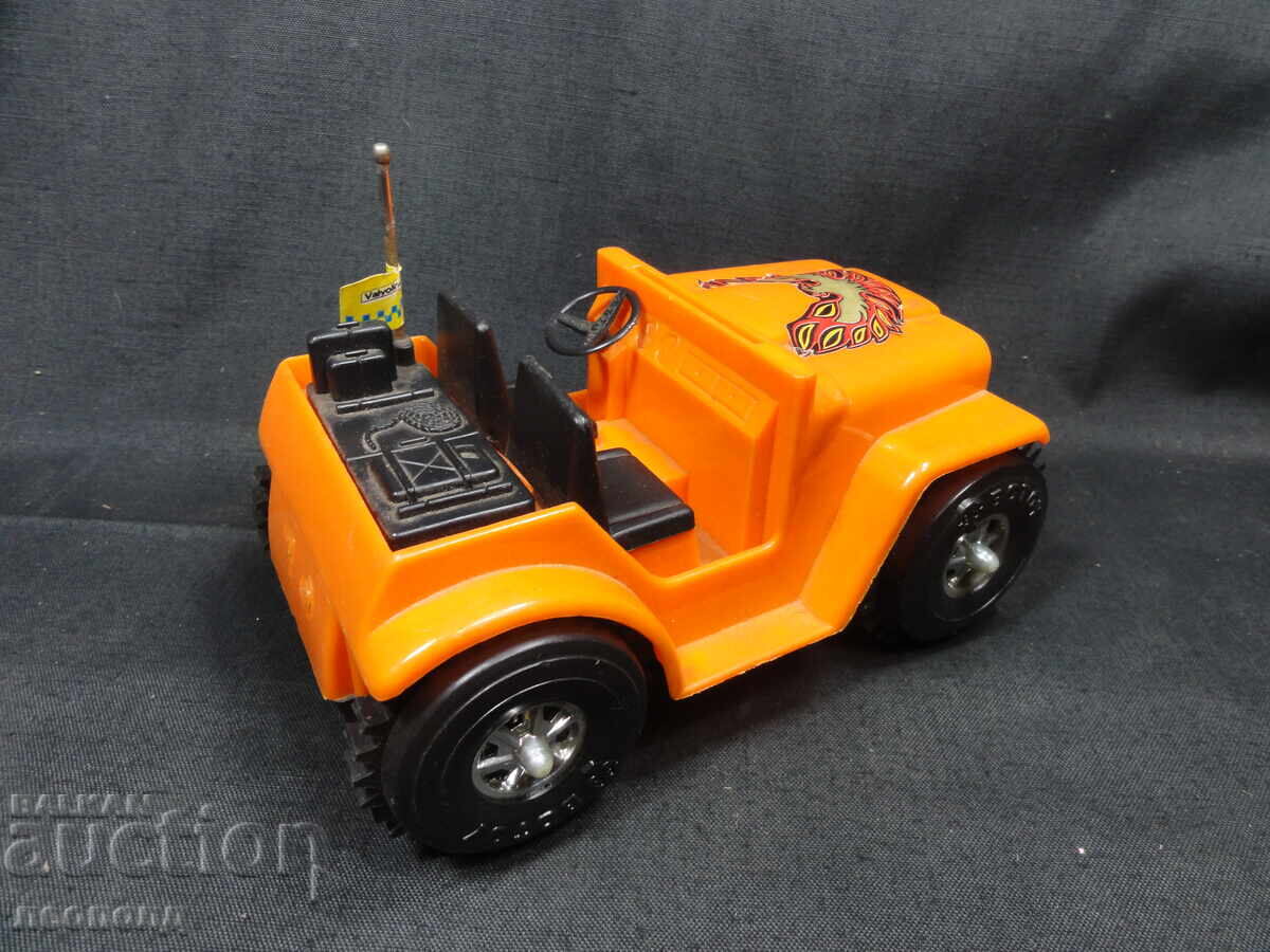 Аукцион БЗЦ СТАРA РЕТРО ПЛАСТМАСОВА ИГРАЧКА ДЖИП