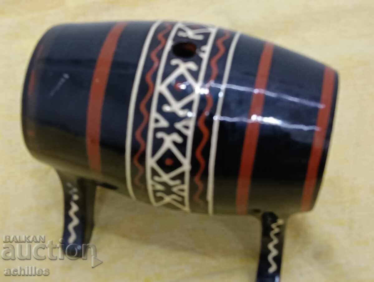 Auction  Porcelain Barrel