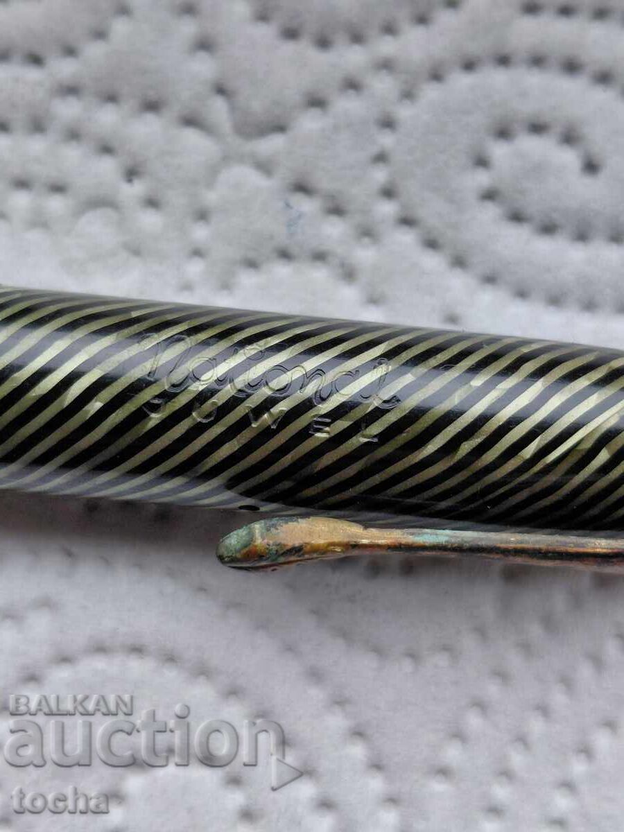 Stilou vechi National JUWEL .BZTS cu preț € 1.50 | 2.93 BGN Stilou vechi National JUWEL .BZTS cu preț € 1.50 | 2.93 BGN