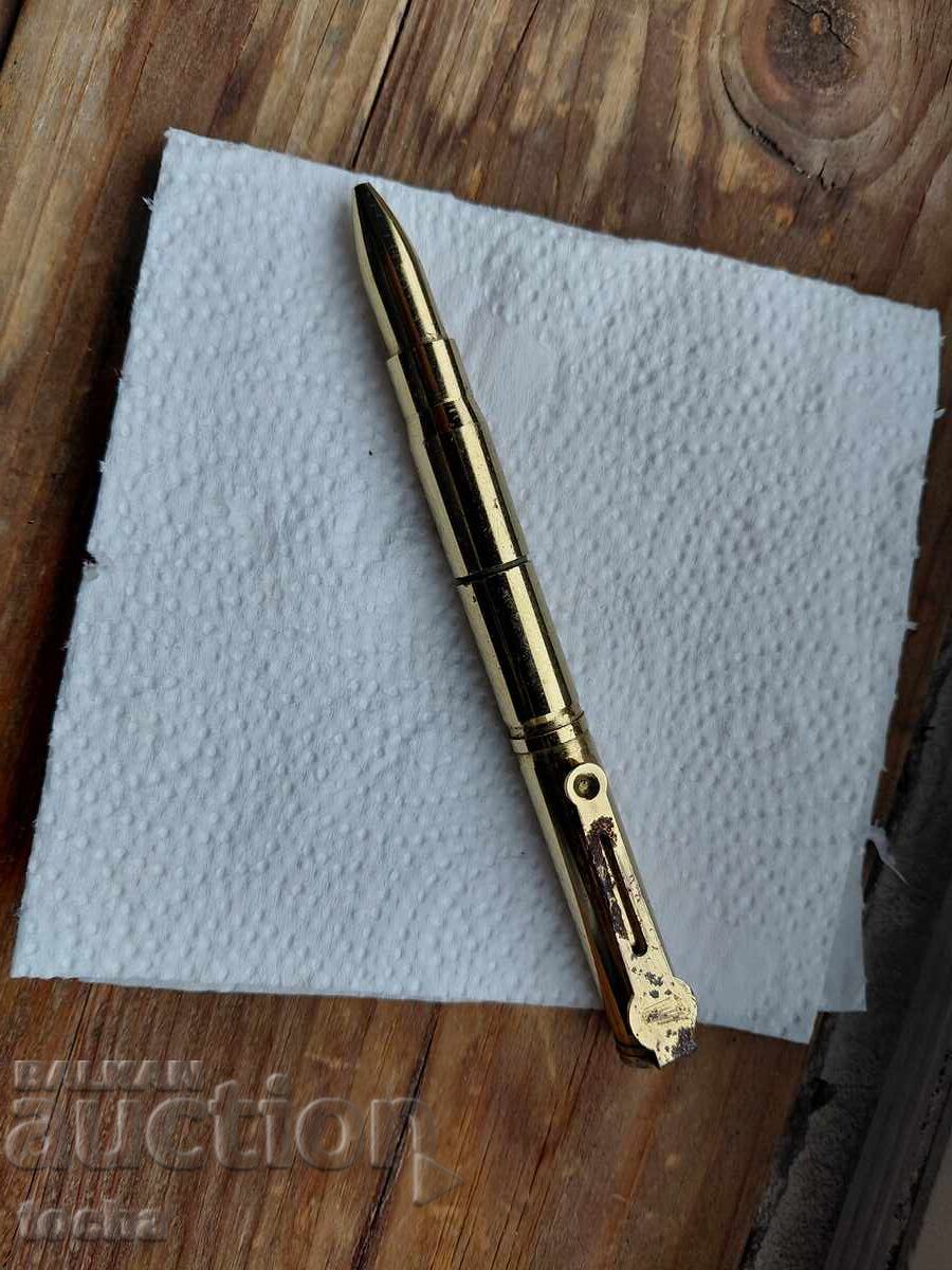 Stilou vechi cu lamă .BZC cu preț € 0.01 | 0.02 BGN Stilou vechi cu lamă .BZC cu preț € 0.01 | 0.02 BGN