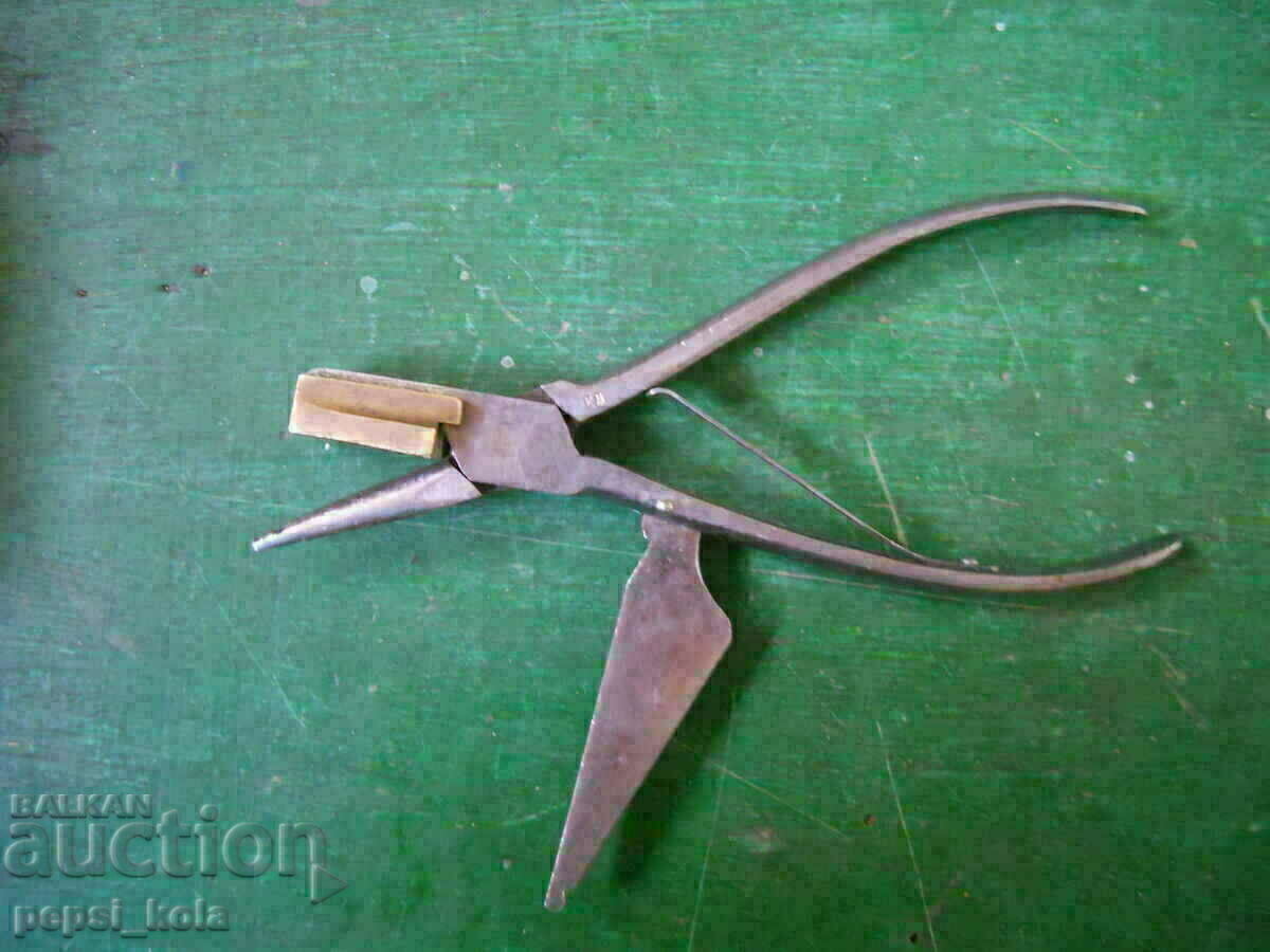 Стари часовникарски клещи "Raider" - Германия с цена € 25.00 | 48.90 лв.