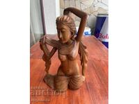 Sculptură din lemn statuetă figură sculptură în lemn frumusețe