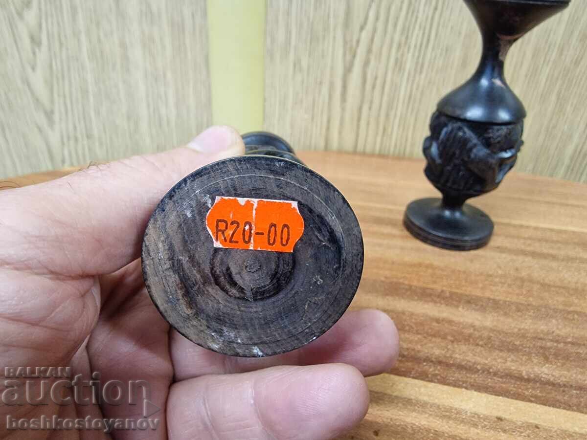 Παράδοση Σετ κηροπήγια από έβενο