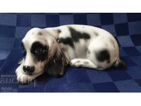 Порцеланова авторска  фигура на кученце