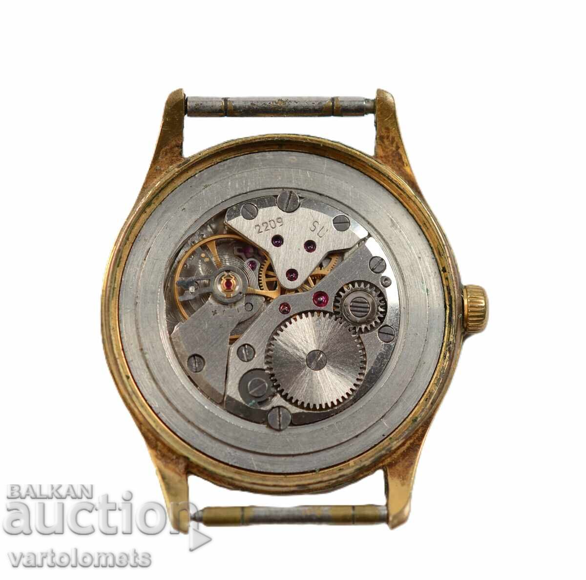 Мъжки часовник  СССР с позлата 10 Мк - работи с цена € 18.00 | 35.20 лв.