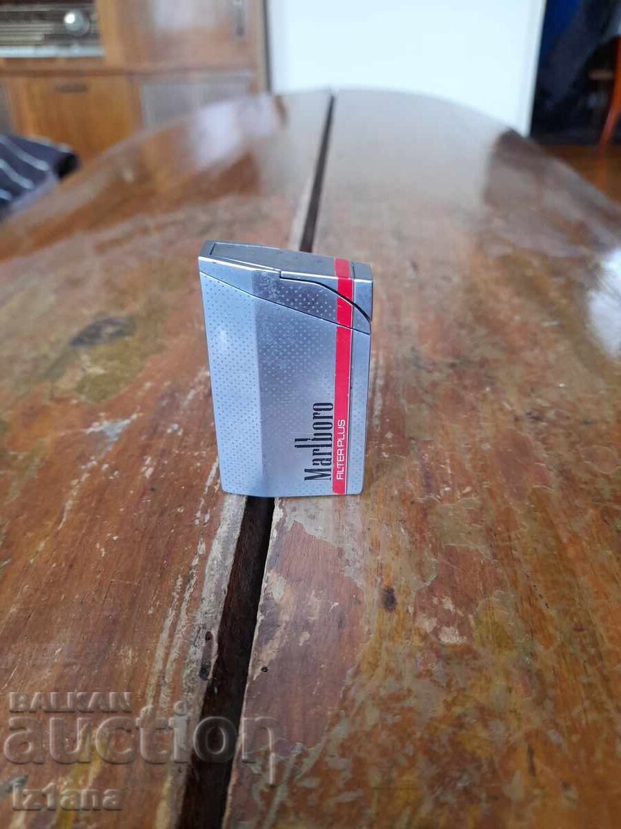 Стара запалка Marlboro Стара запалка Marlboro