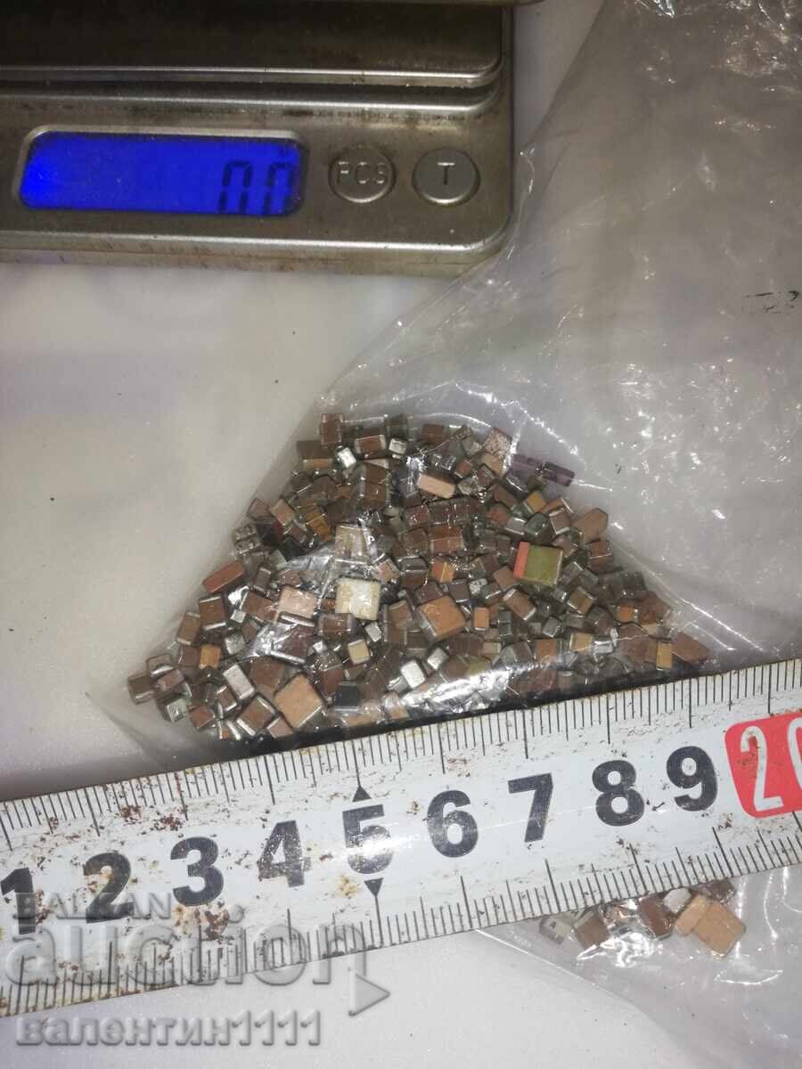 Condensatori SMD deșeuri electronice