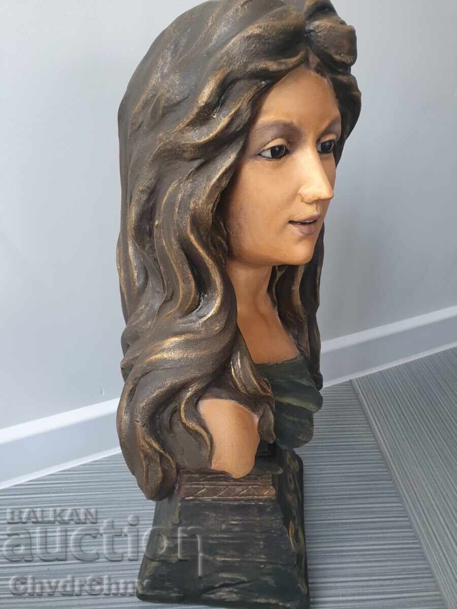 Solome теракота статуя 60см-4кг/фигура-бюст на жена с цена € 350.00 | 684.54 лв.