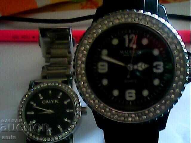 2 buc 4 ceasuri funcționează grozav, bateriile sunt de asemenea noi 2 buc 4 ceasuri funcționează grozav, bateriile sunt de asemenea noi