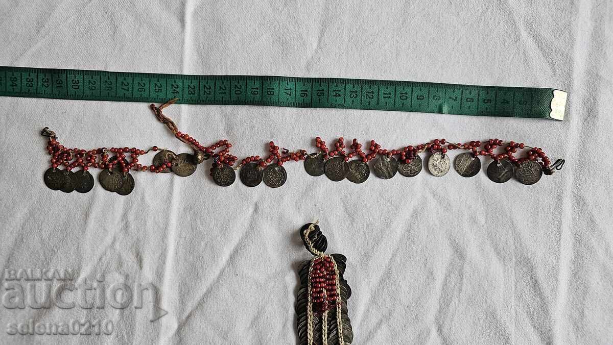 Autentice peleșcă și parte pentru socai de Târnovo Mare. Akçe cu preț € 2266.00 | 4431.91 BGN Autentice peleșcă și parte pentru socai de Târnovo Mare. Akçe cu preț € 2266.00 | 4431.91 BGN