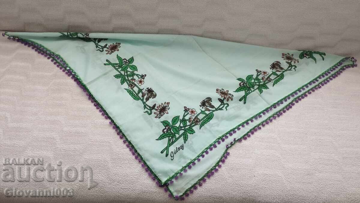 Κεφαλόδεσμος 4 Κεφαλόδεσμος 4