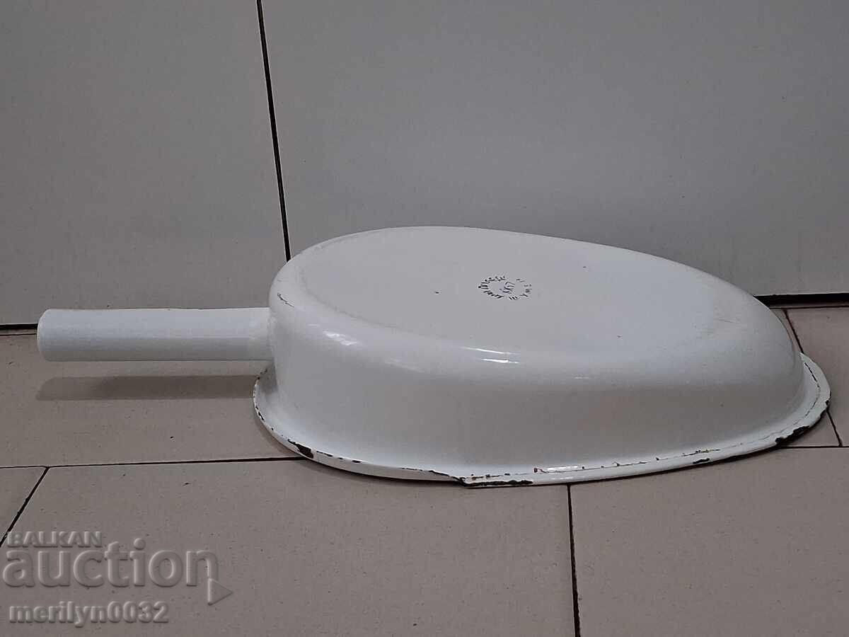 Παλιά εμαγιέ βάση σότσα, τσουκάλ, τσουκάλ, σμάλτο με τιμή € 21.94 | 42.91 BGN