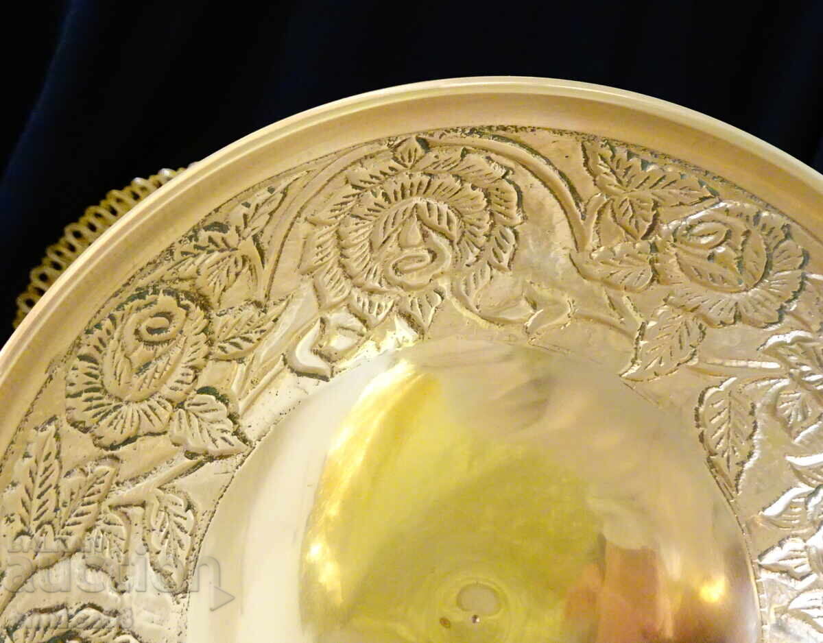 Bronze bonbonniere, serving dish, embossed roses - 5