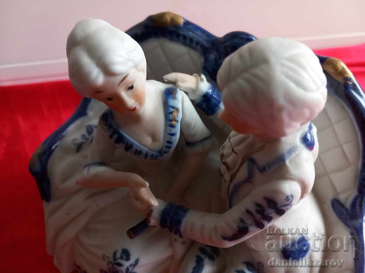 Licitație Statuetă din porțelan baroc, compoziție, marcată Licitație Statuetă din porțelan baroc, compoziție, marcată