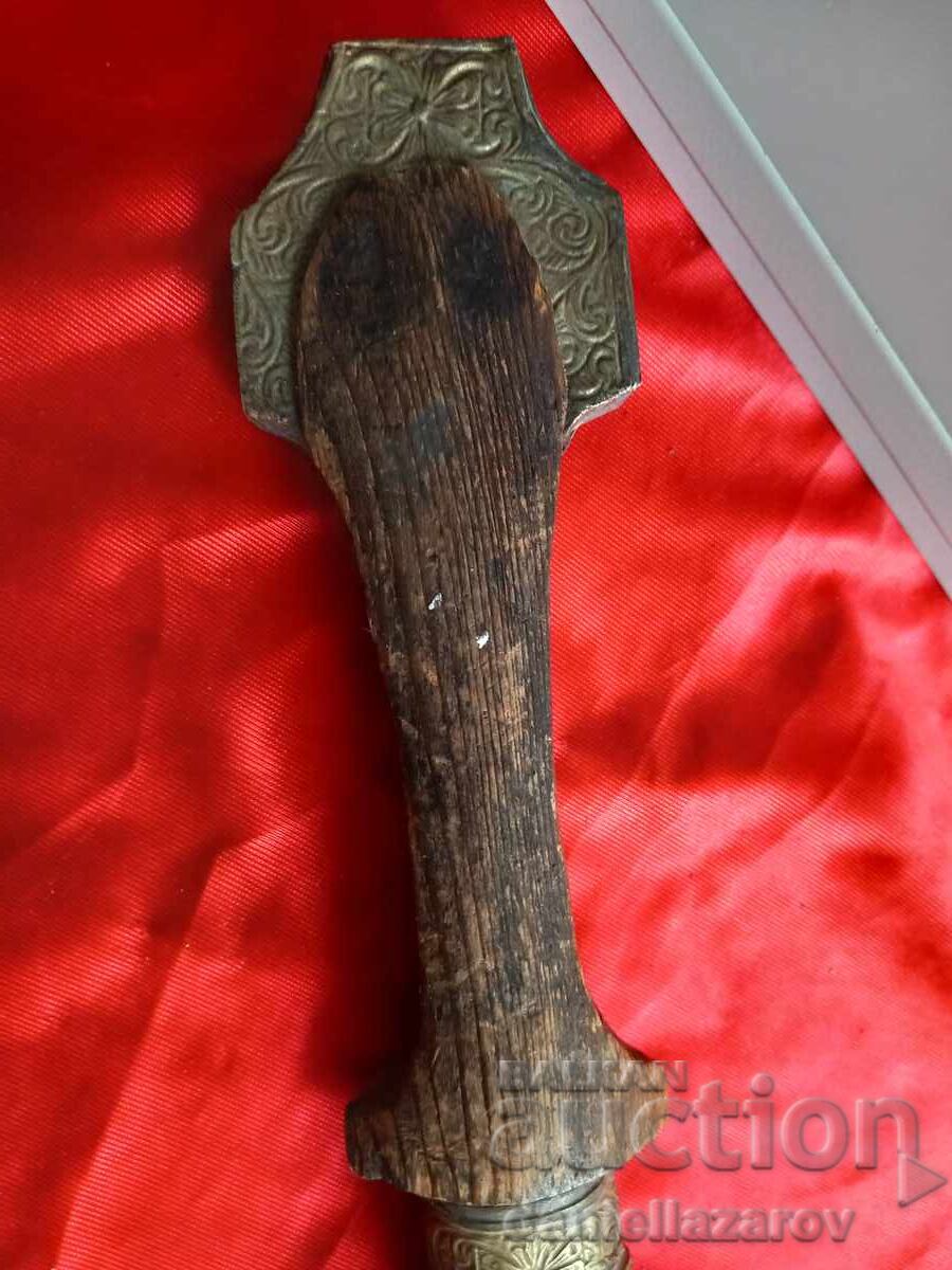 Μεγάλη Παλιά Κουμάγια, Χαντζάρ, Καμά με τιμή € 75.00 | 146.69 BGN Μεγάλη Παλιά Κουμάγια, Χαντζάρ, Καμά με τιμή € 75.00 | 146.69 BGN