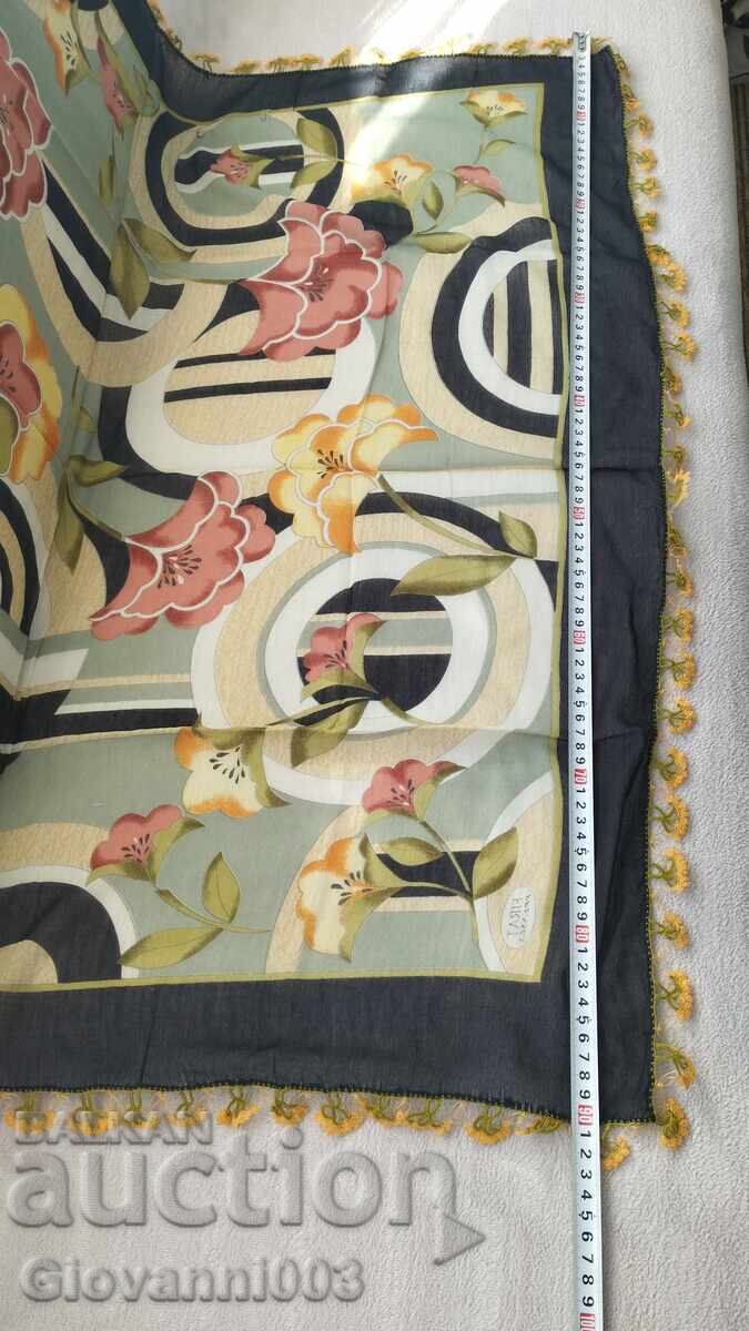 Δαντελένια μαντίλα 18 με τιμή € 25.00 | 48.90 BGN Δαντελένια μαντίλα 18 με τιμή € 25.00 | 48.90 BGN