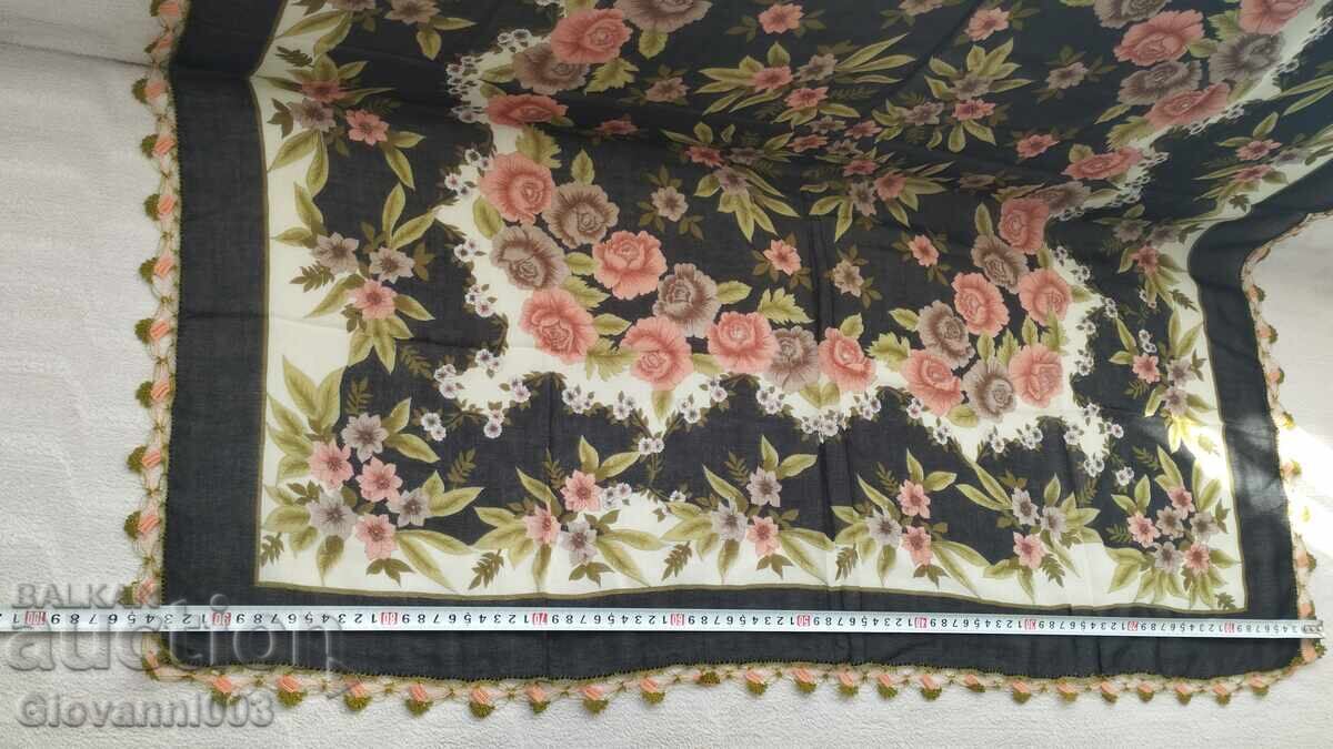 Δαντελένια μαντίλα 19 με τιμή € 29.00 | 56.72 BGN