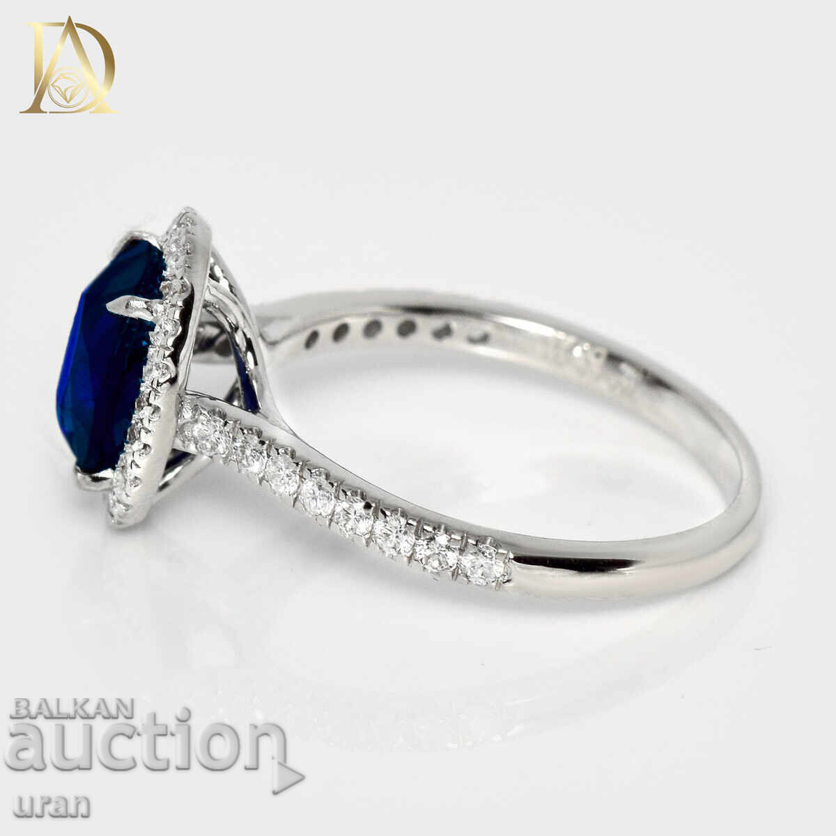 Нов Златен Пръстен с 2.81кт Естествен Сапфир и Ест Диаманти с цена € 2000.00 | 3911.66 лв.