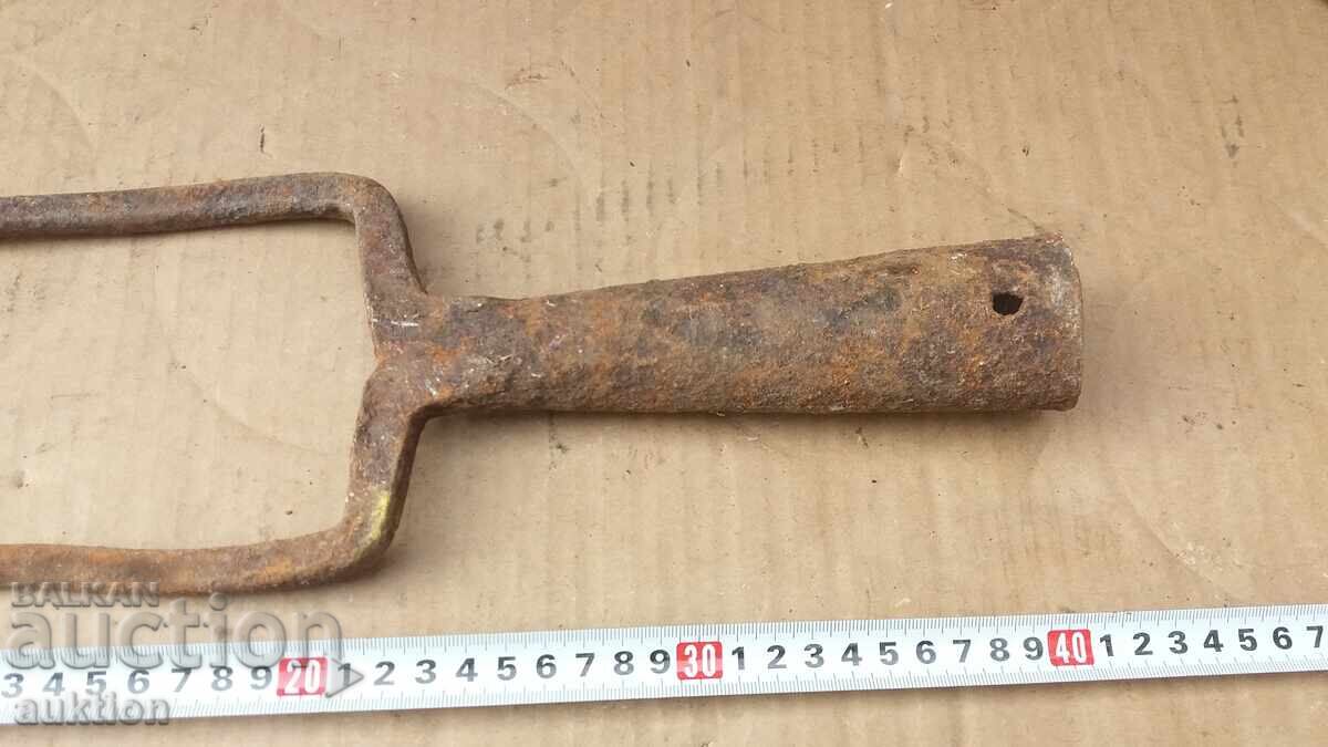 Аукцион КОВАНА ВЪЗРОЖДЕНСКА ВИЛА, ИНСТРУМЕНТ Аукцион КОВАНА ВЪЗРОЖДЕНСКА ВИЛА, ИНСТРУМЕНТ