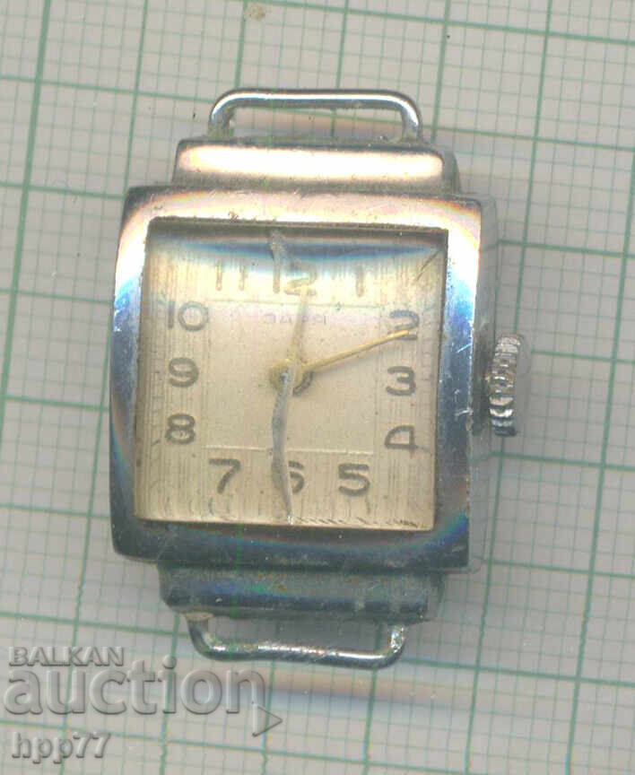 Ceasul 10 funcționează