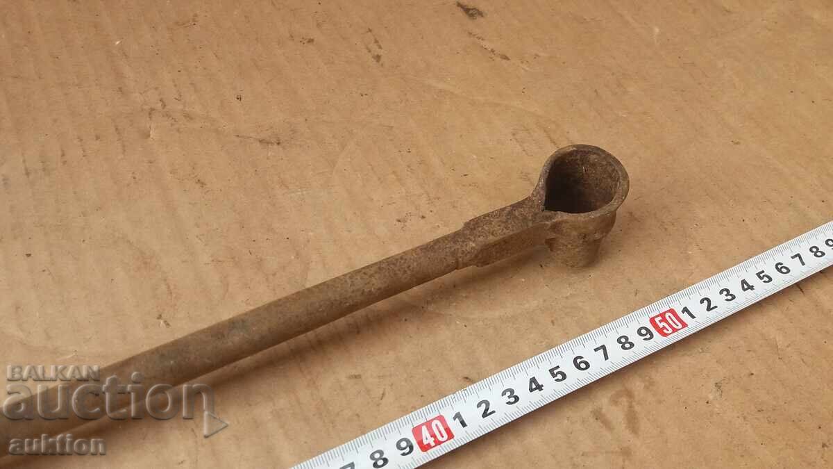 UNELTĂ DE TAMPLĂRIE DIN LEMN FORJAT DE EPOCĂ - MITCAP SVRIDEL - 5