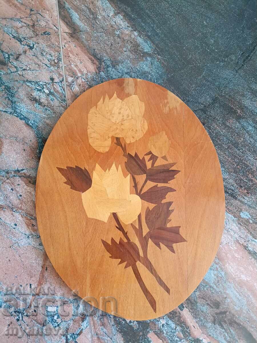 Sculptură în lemn de pe vremea comuniștilor, lucrată manual cu preț € 0.01 | 0.02 BGN Sculptură în lemn de pe vremea comuniștilor, lucrată manual cu preț € 0.01 | 0.02 BGN