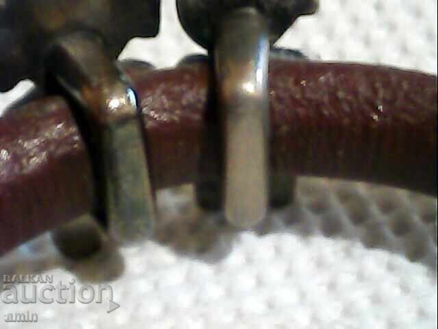 Σταρ όμορφη δερμάτινη τσάντα με ασημένια στοιχεία - 5 Σταρ όμορφη δερμάτινη τσάντα με ασημένια στοιχεία - 5