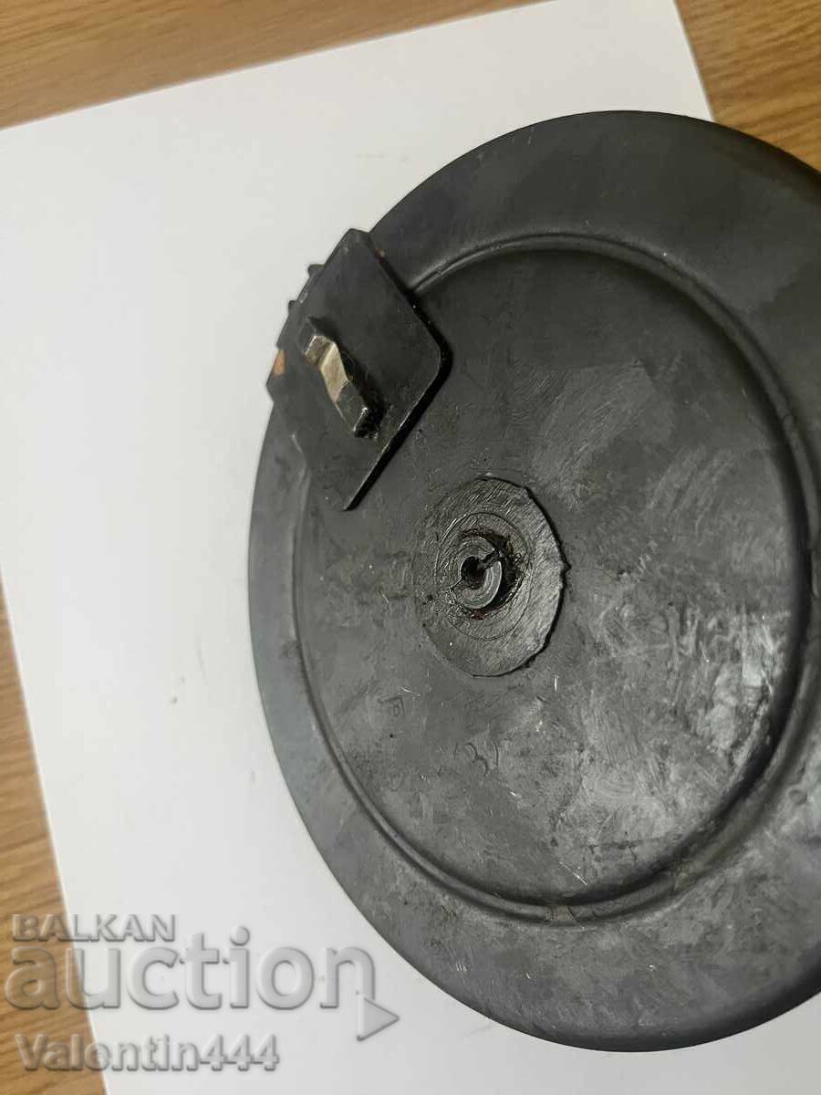 Livrarea ÎNCĂRCĂTOR PENTRU PISTOL MITRALIERĂ - "ȘPAGIN" - PPȘ - 41