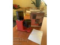 MAȘINĂ DE RÂȘNIT CAFEA - PLEVEN PUTERNICĂ NOUĂ "COMTRON"