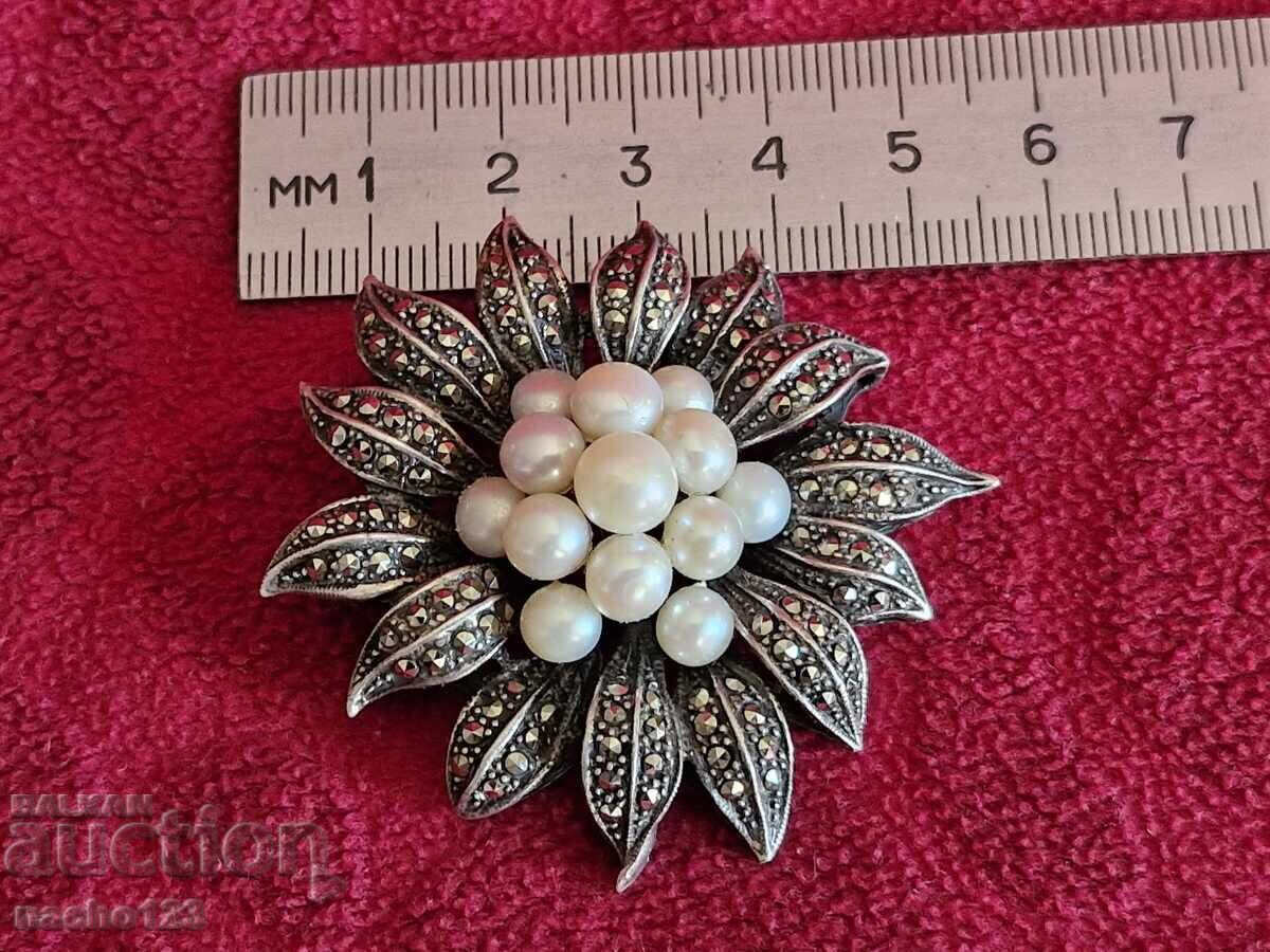 Αντίκα ασημένια καρφίτσα