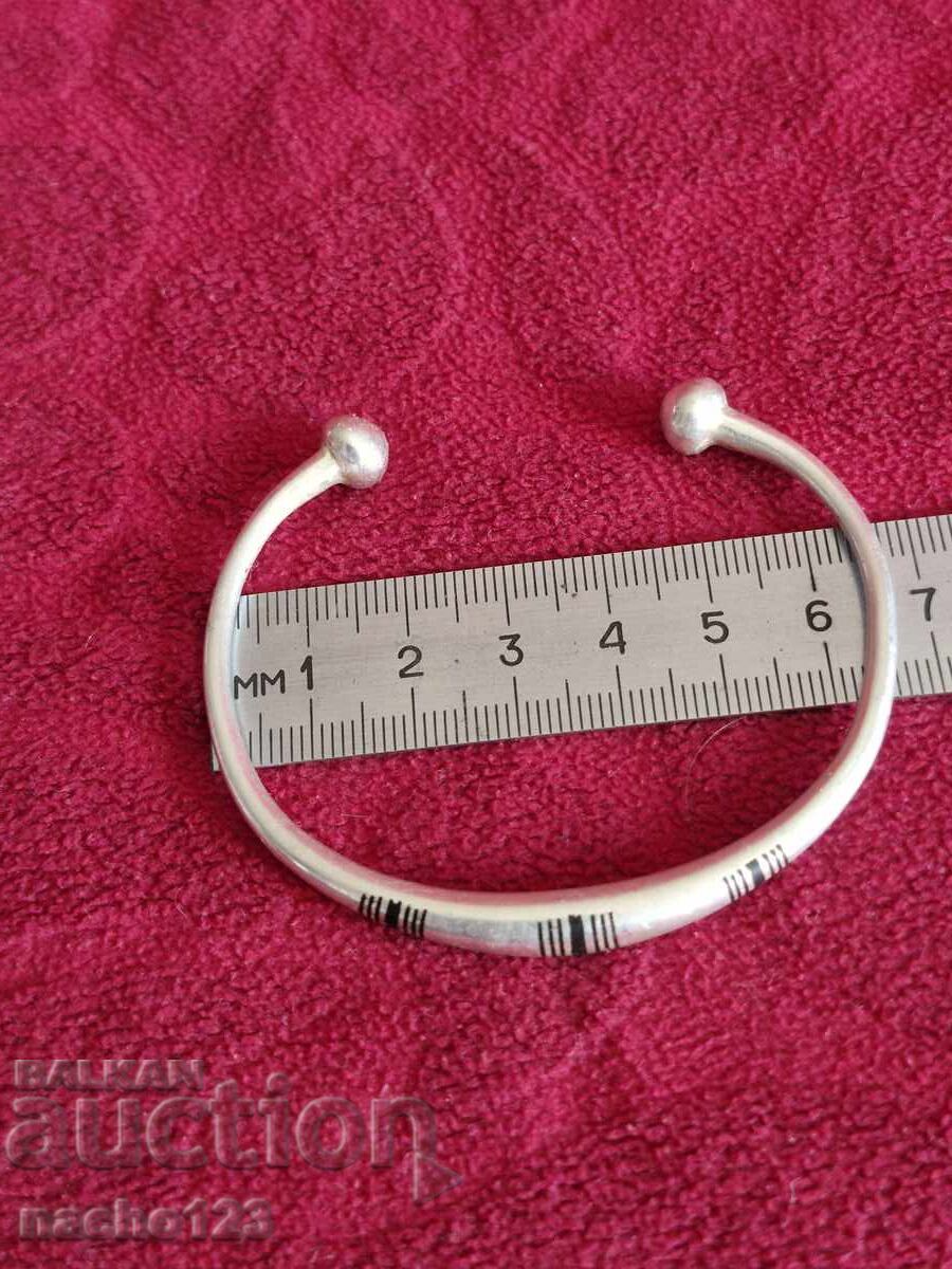 Αντίκα ασημένιο βραχιόλι