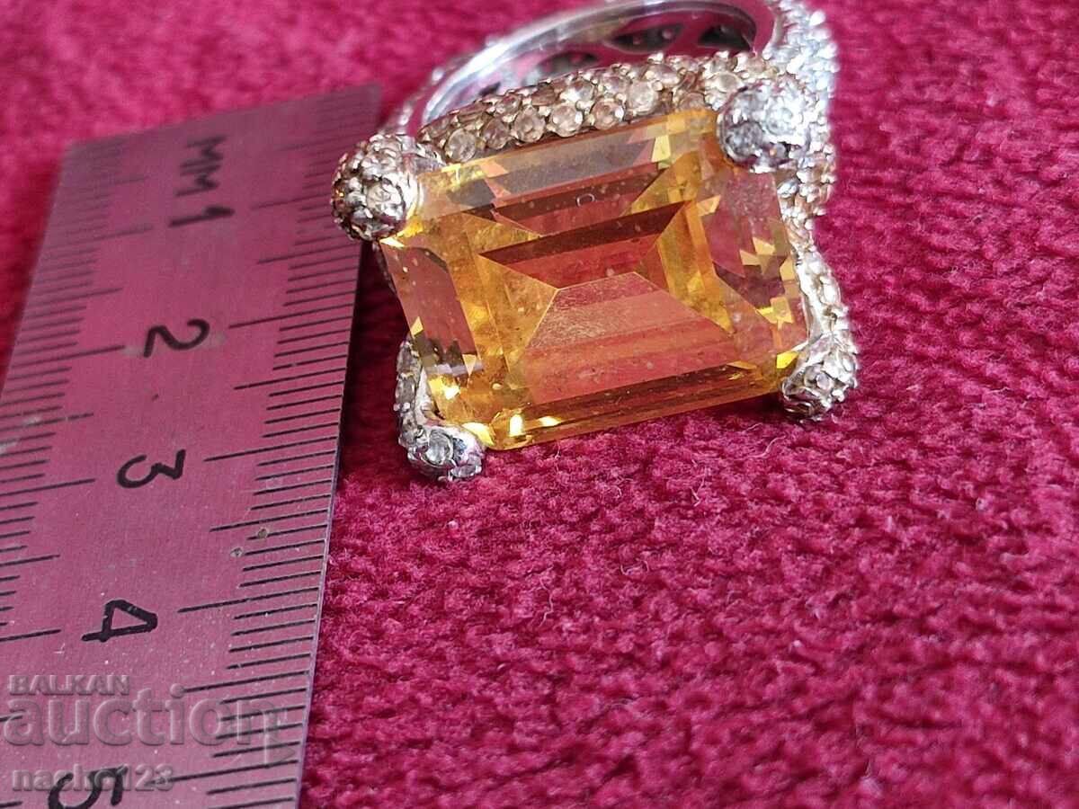 Inel de argint vechi - CITRIN cu preț € 45.00 | 88.01 BGN Inel de argint vechi - CITRIN cu preț € 45.00 | 88.01 BGN