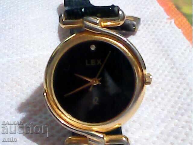 Auction 2 Pieces of 4-hour Watches, Working, No Batteries Auction 2 Pieces of 4-hour Watches, Working, No Batteries