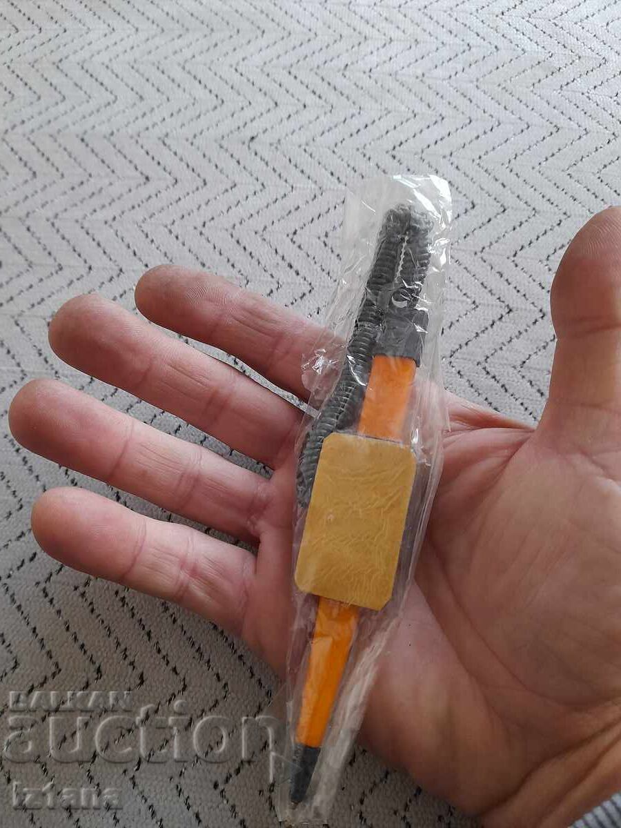 Δημοπρασία Παλαιός χημικός, στυλό Φάρμαχιμ