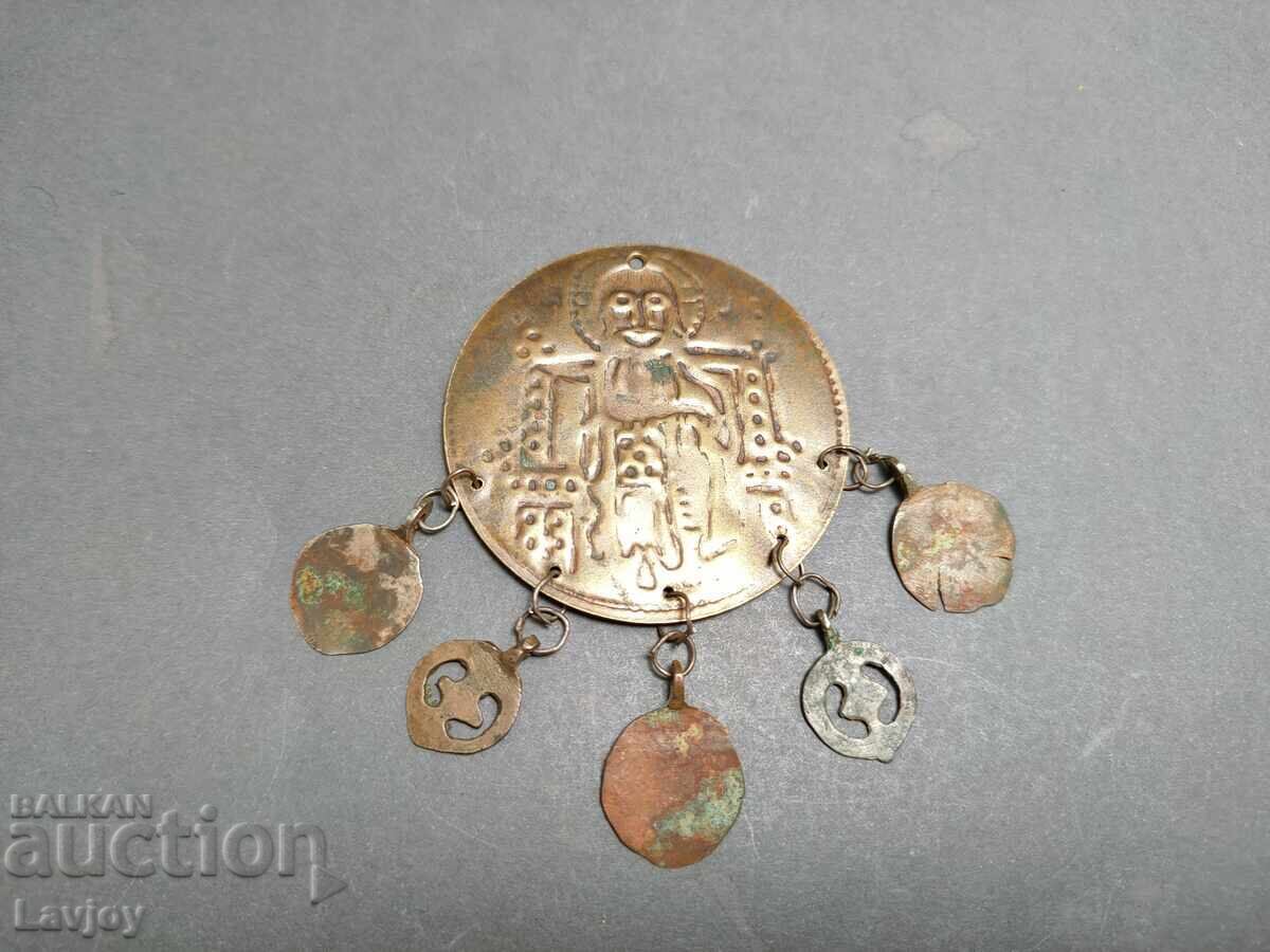 Възрожденски накит ,трепка,медальонБ.З.Ц. от 0.01 Ст с цена € 0.11 | 0.22 лв. Възрожденски накит ,трепка,медальонБ.З.Ц. от 0.01 Ст с цена € 0.11 | 0.22 лв.