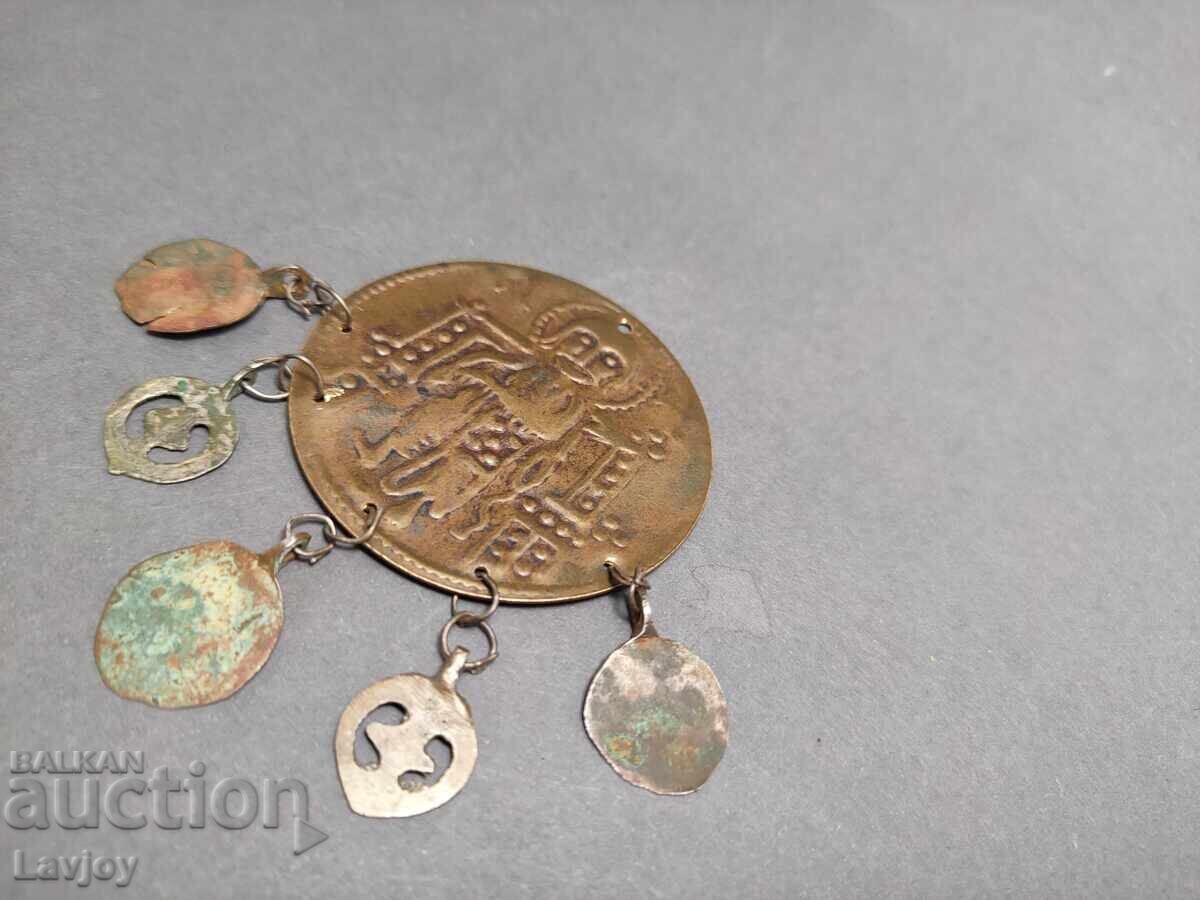 Доставка на Възрожденски накит ,трепка,медальонБ.З.Ц. от 0.01 Ст Доставка на Възрожденски накит ,трепка,медальонБ.З.Ц. от 0.01 Ст