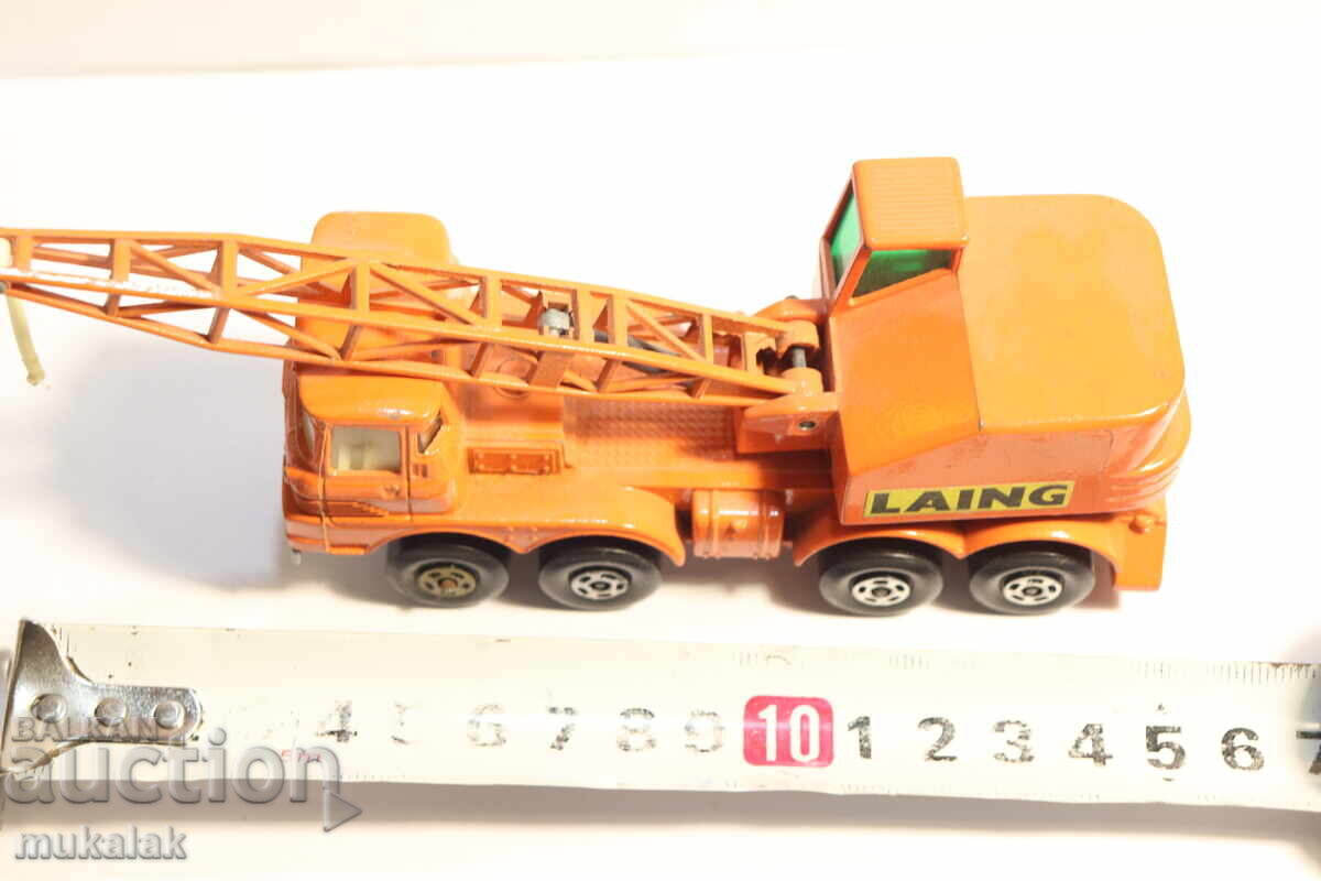 MATCHBOX MACARA AUTO MODEL cu preț € 10.00 | 19.56 BGN