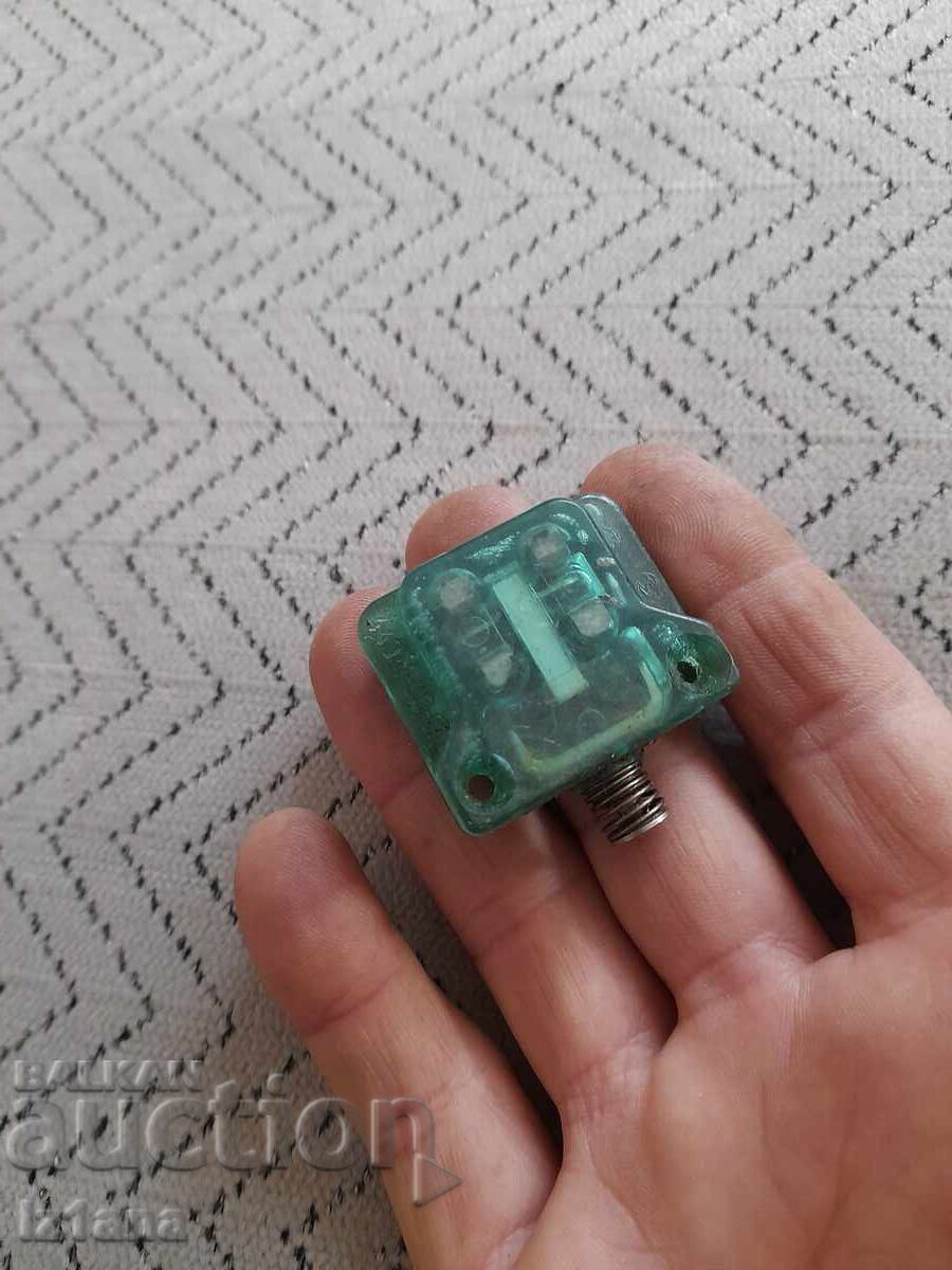 Întrerupător de limită vechi cu preț € 7.00 | 13.69 BGN Întrerupător de limită vechi cu preț € 7.00 | 13.69 BGN