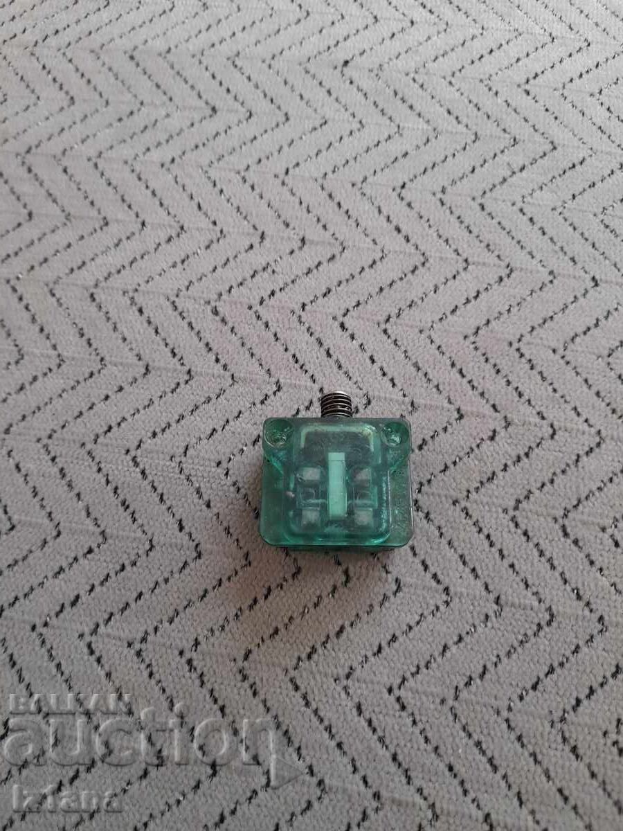 Întrerupător de limită vechi Întrerupător de limită vechi