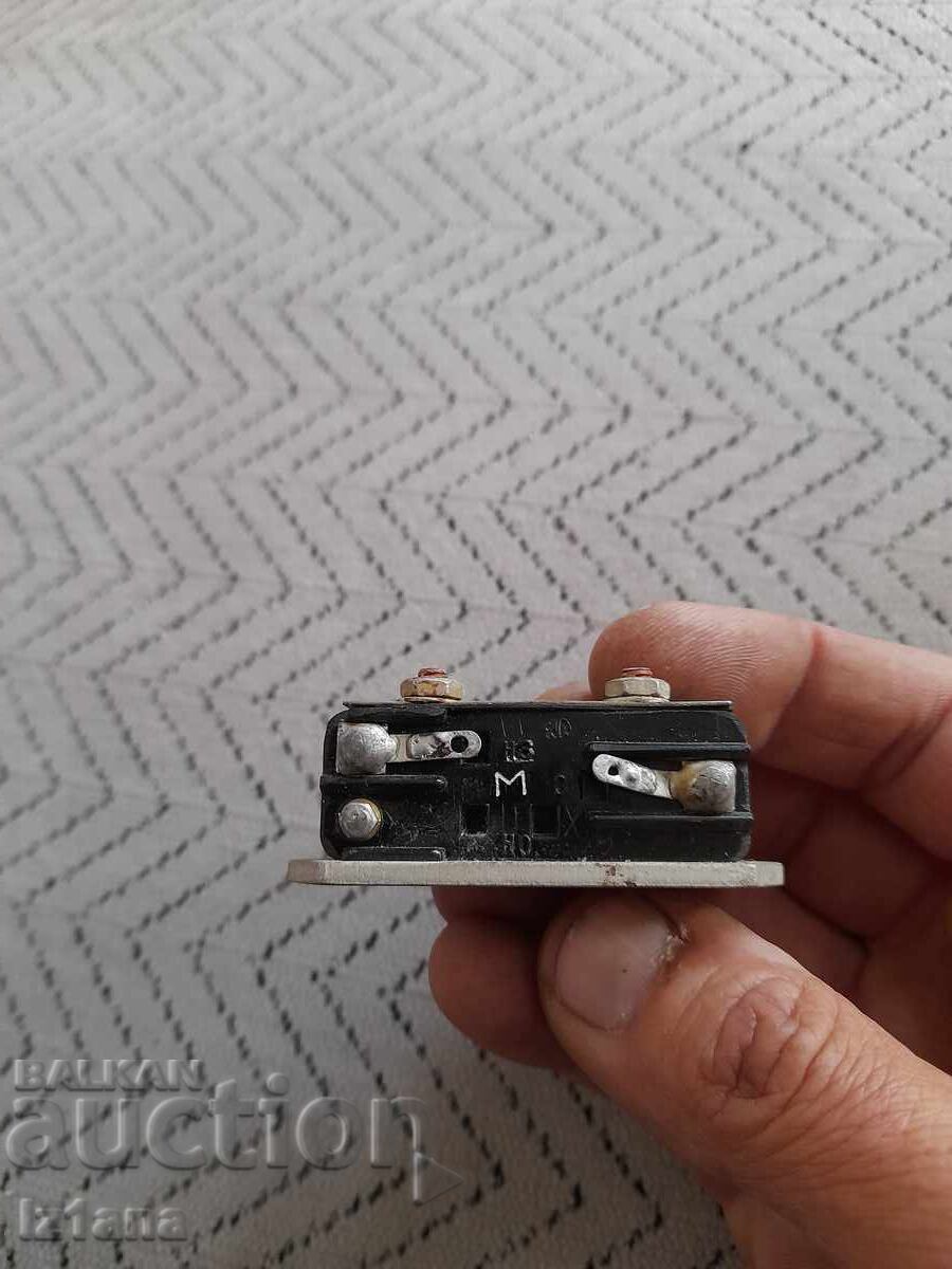 Livrarea Întrerupător de limită vechi Livrarea Întrerupător de limită vechi