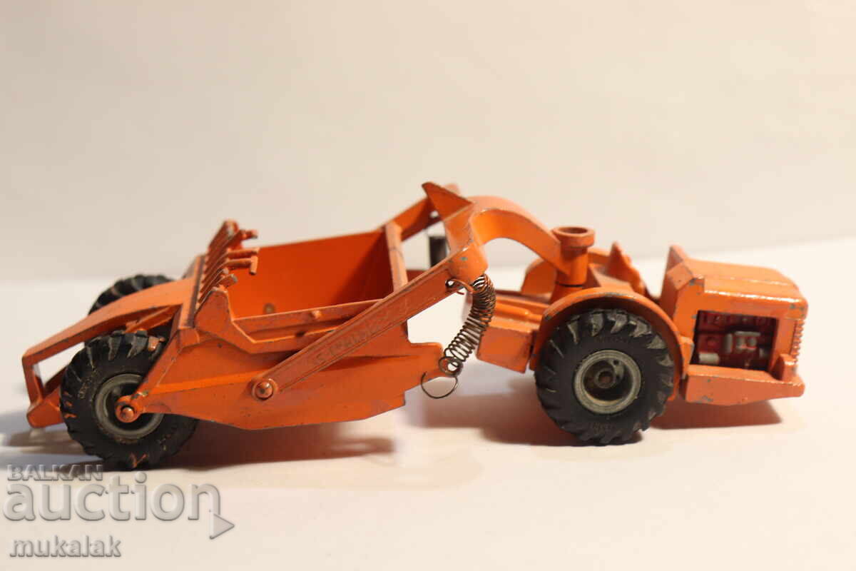 Доставка на MATCHBOX   КАМИОН  БАГЕР САМОСВАЛ   КОЛИЧКА  МОДЕЛ