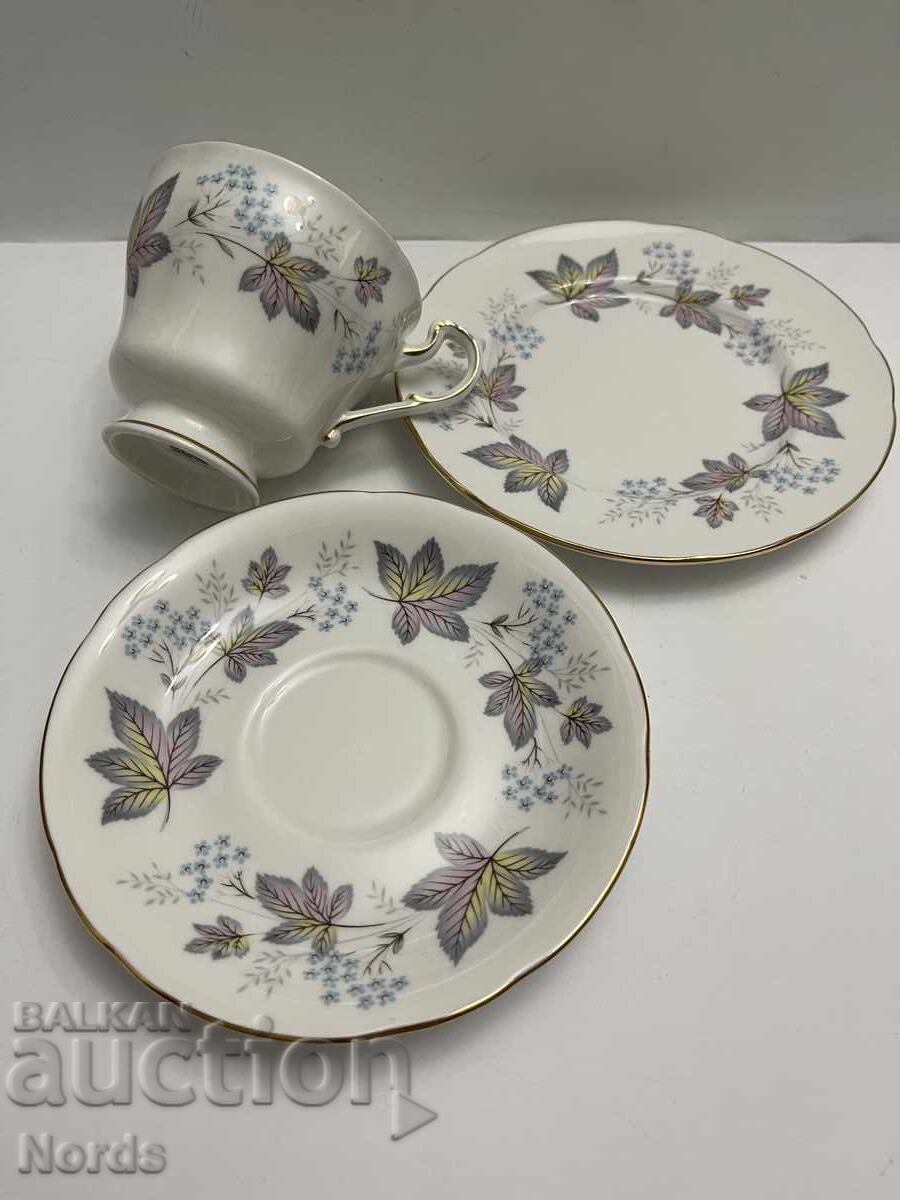 Livrarea Paragon Set Triplu de Ceai Englezesc