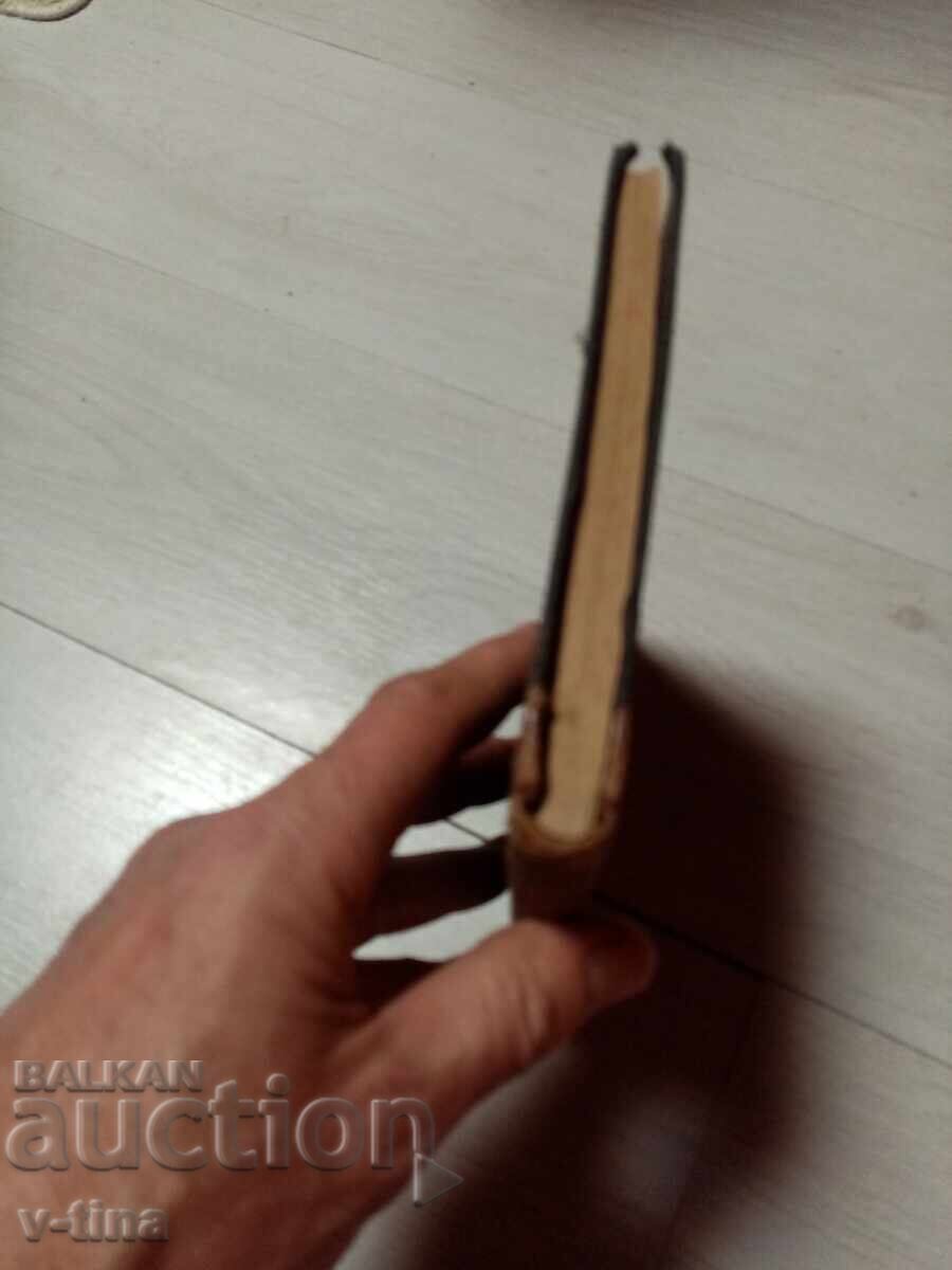 Г.С.ДЖУМАЛИЕВ История на Шуменската крепост с АВТОГРАФ с цена € 11.00 | 21.51 лв. Г.С.ДЖУМАЛИЕВ История на Шуменската крепост с АВТОГРАФ с цена € 11.00 | 21.51 лв.