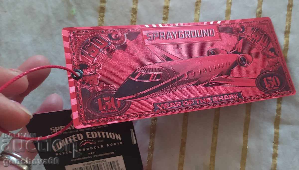 COLLECTIBLE Labels of the Famous Brand Sprayground with price € 35.00 | 68.45 BGN COLLECTIBLE Labels of the Famous Brand Sprayground with price € 35.00 | 68.45 BGN