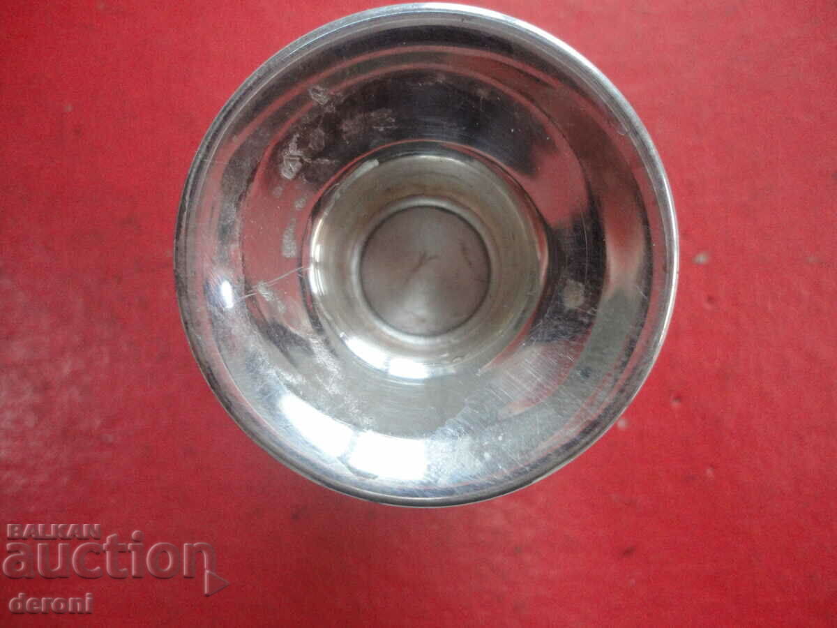 Δημοπρασία Ασημένιο κηροπήγιο 925 νούμερο 4 Δημοπρασία Ασημένιο κηροπήγιο 925 νούμερο 4