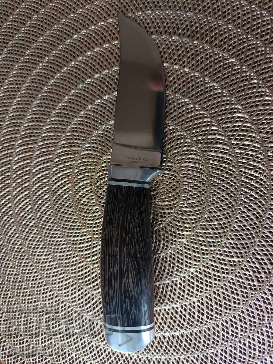 Cuțit de vânătoare de maestru