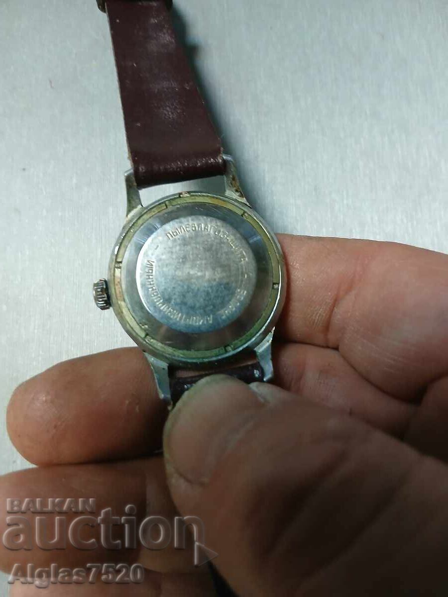 Δημοπρασία Ρωσικό ρολόι "Κίροφ Σπορτίβνι"- λειτουργεί Δημοπρασία Ρωσικό ρολόι "Κίροφ Σπορτίβνι"- λειτουργεί