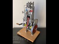 Соц Учебен Модел на Двигател с Вътрешно Горене Разрез